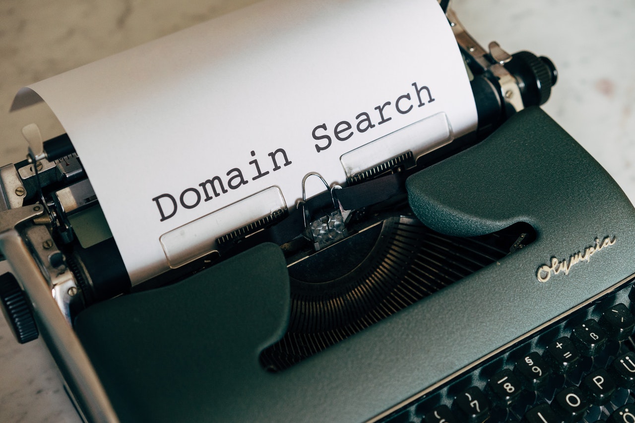 Domain Search by Markus Winkler